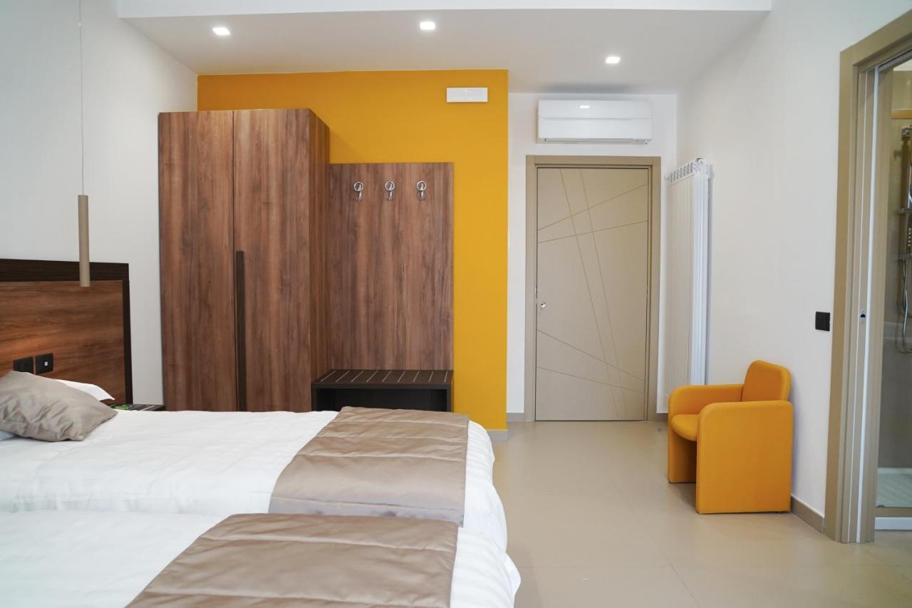 Villa Mafalda B&B Frattamaggiore Buitenkant foto